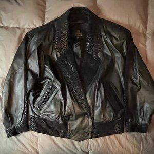 Byrnes & Baker Women's Size L Black Leather Jacket